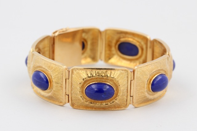Lot 1229